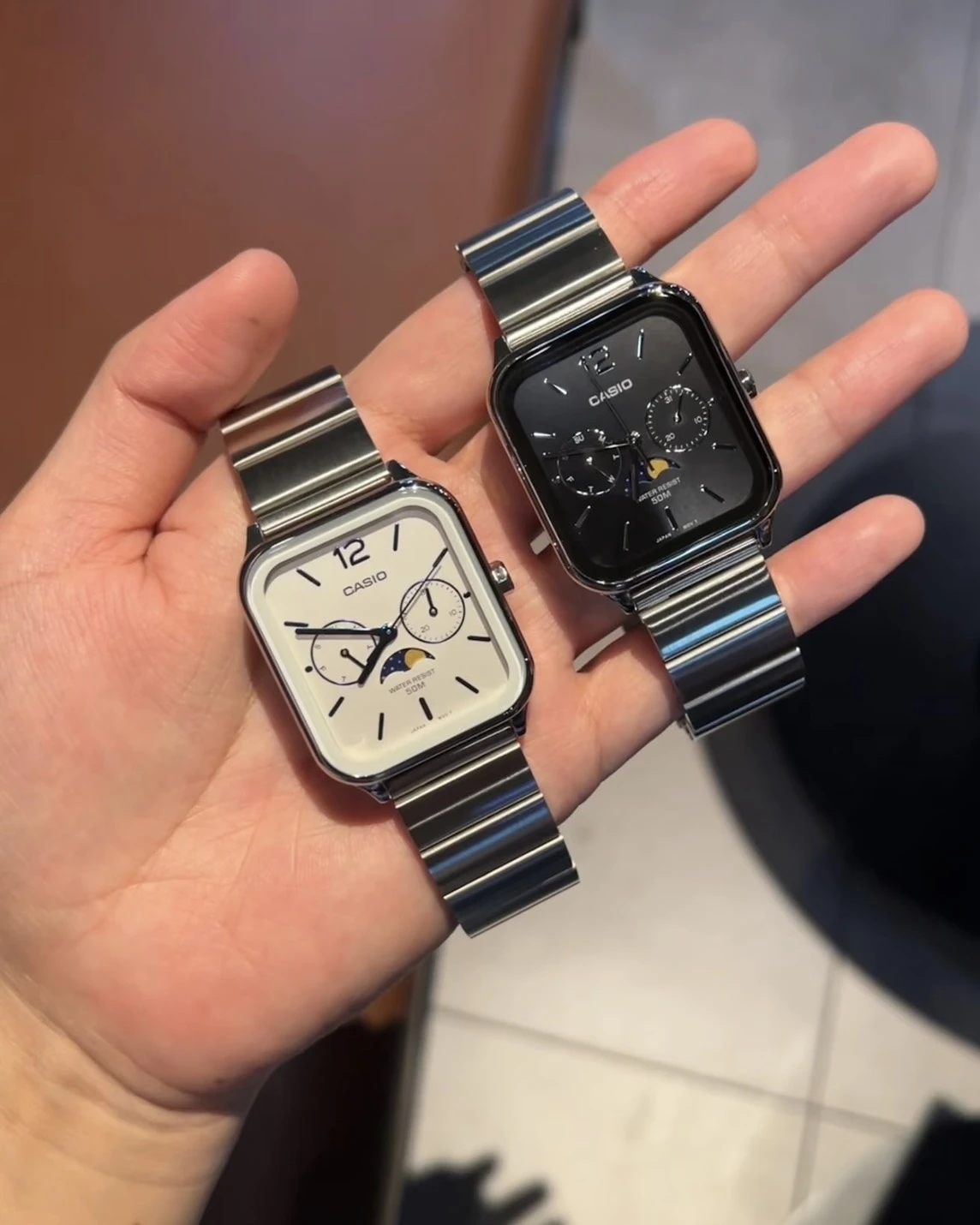 CASIO Standard 卡西歐 月相小方塊 方形面盤 不鏽鋼錶帶 手錶(兩色可選)