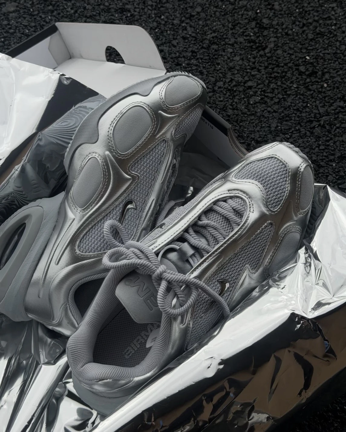 <卡寶同款>NIKE AIR MAX MUSE  白銀子彈氣墊老爹鞋 液態金屬 (FZ1920-008)