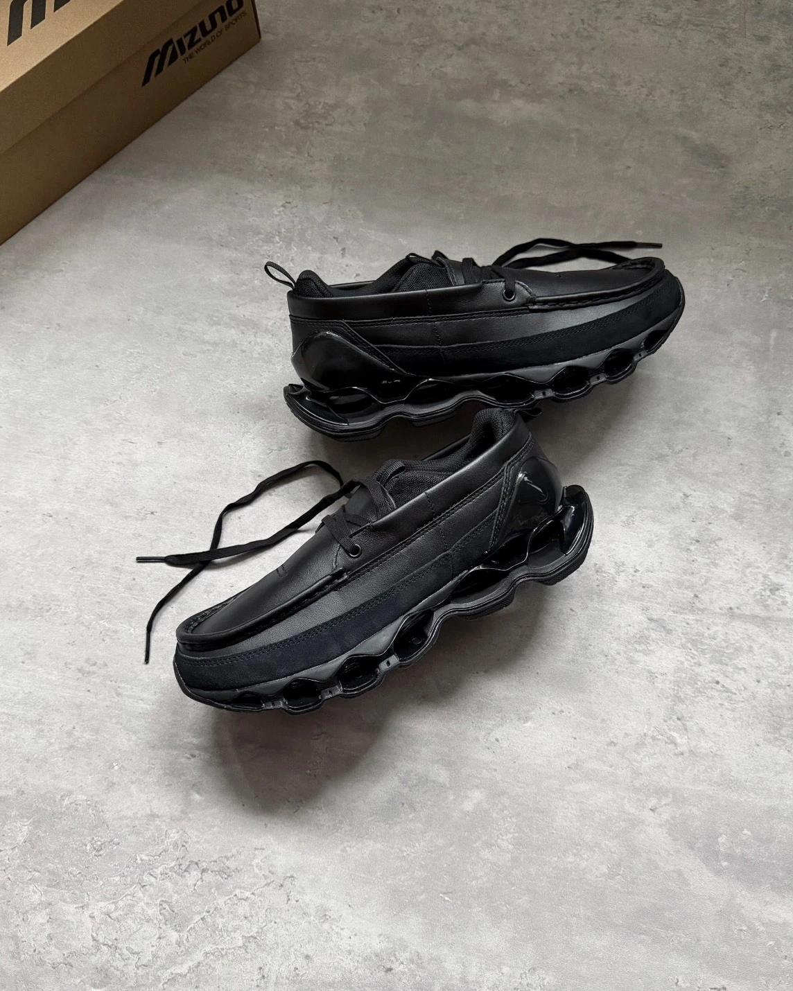 MIZUNO Wave Prophecy Moc "Black" 全黑(D1GD261401-1)