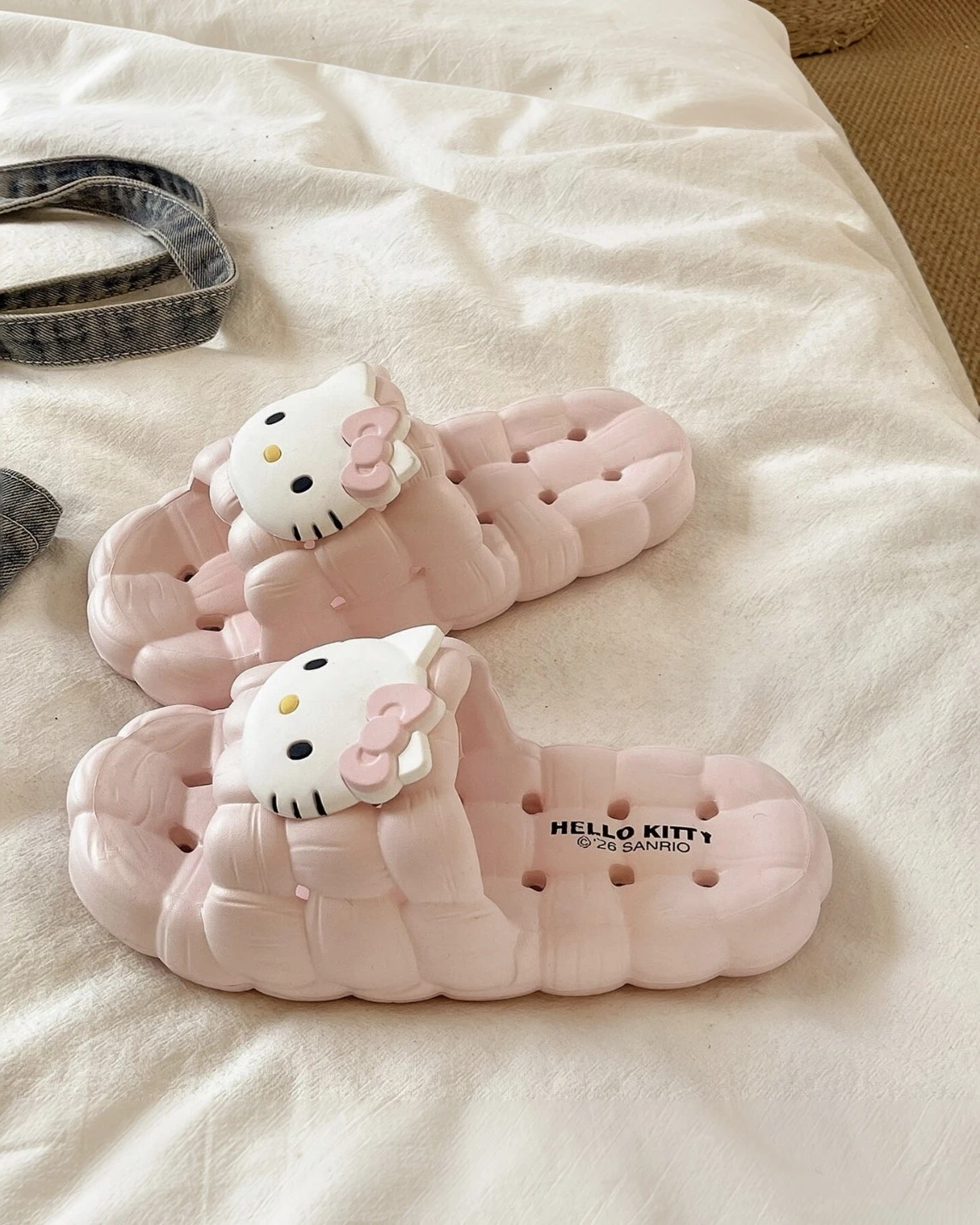 Hello Kitty 居家浴室 防滑拖 鏤空速乾 (兩款可選)