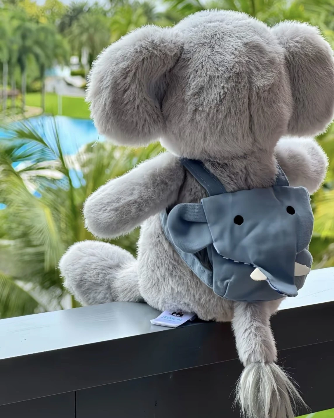 JELLYCAT 動物叢林 背包小象 毛絨公仔 17CM