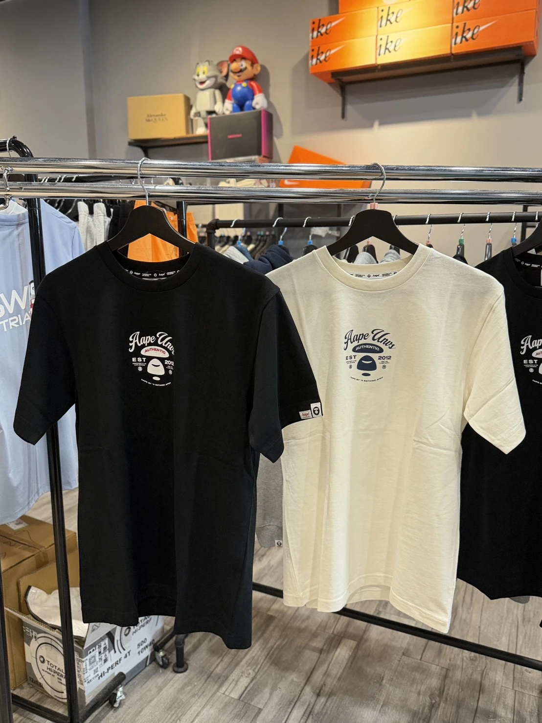 AAPE 正面小標+背後刺繡愛心猿人 兩色可選 (1856XXQ)