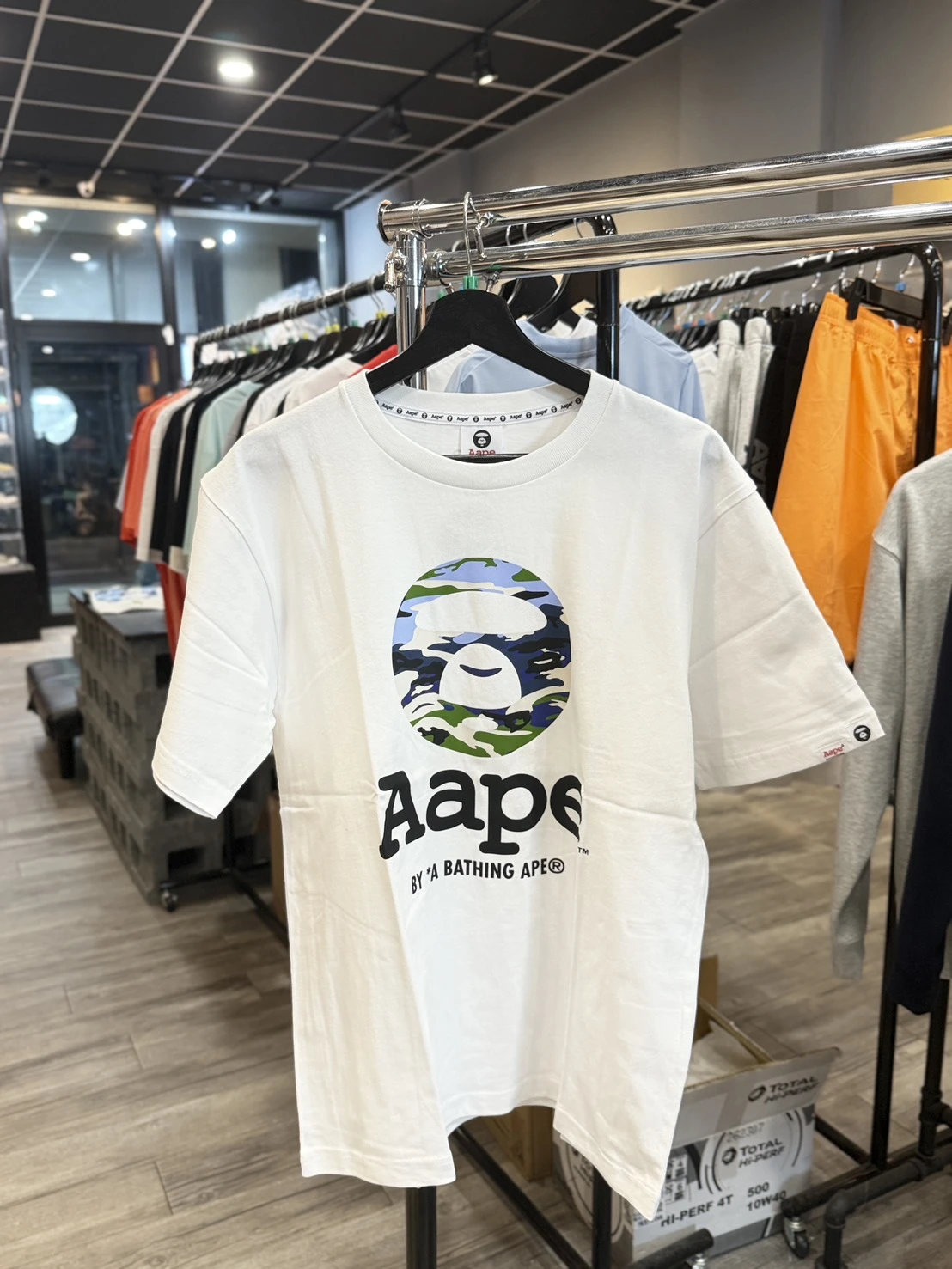 AAPE 胸前藍白迷彩大猿猴 兩色可選 (1834XXQ)