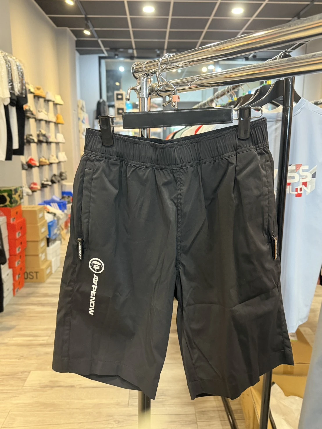AAPE  側邊字母LOGO 短褲 (680XXQ)