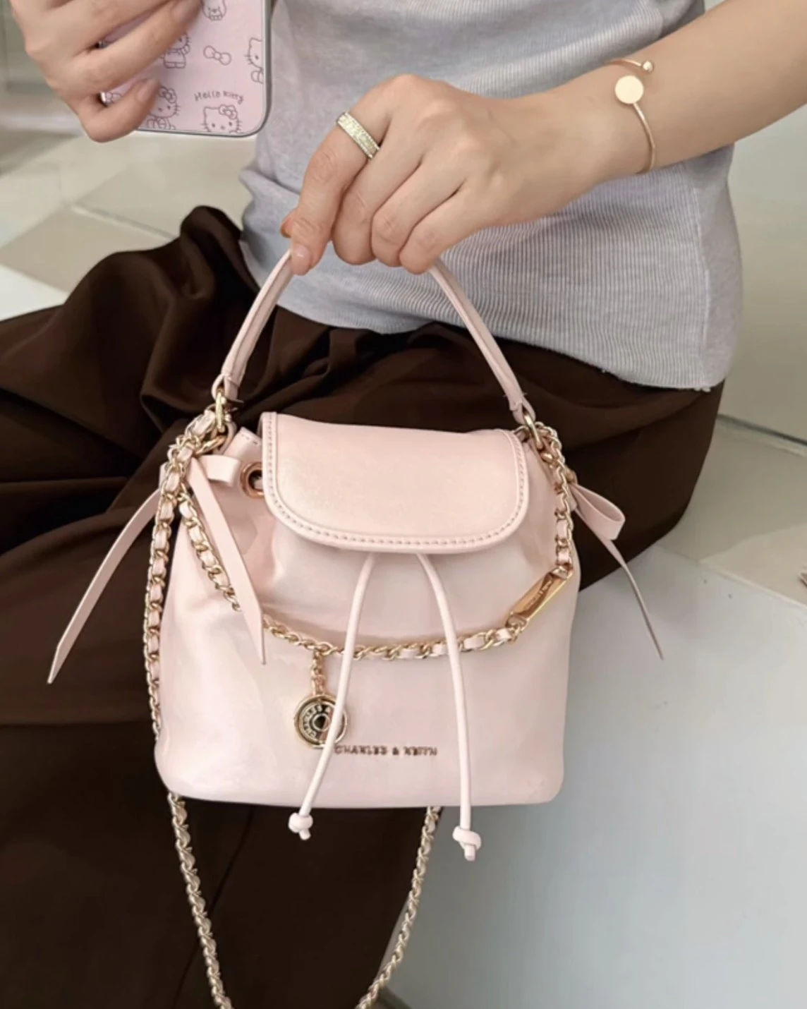 CHARLES & KEITH 小CK 蝴蝶結水桶包 斜背包 手提包 (三款可選)