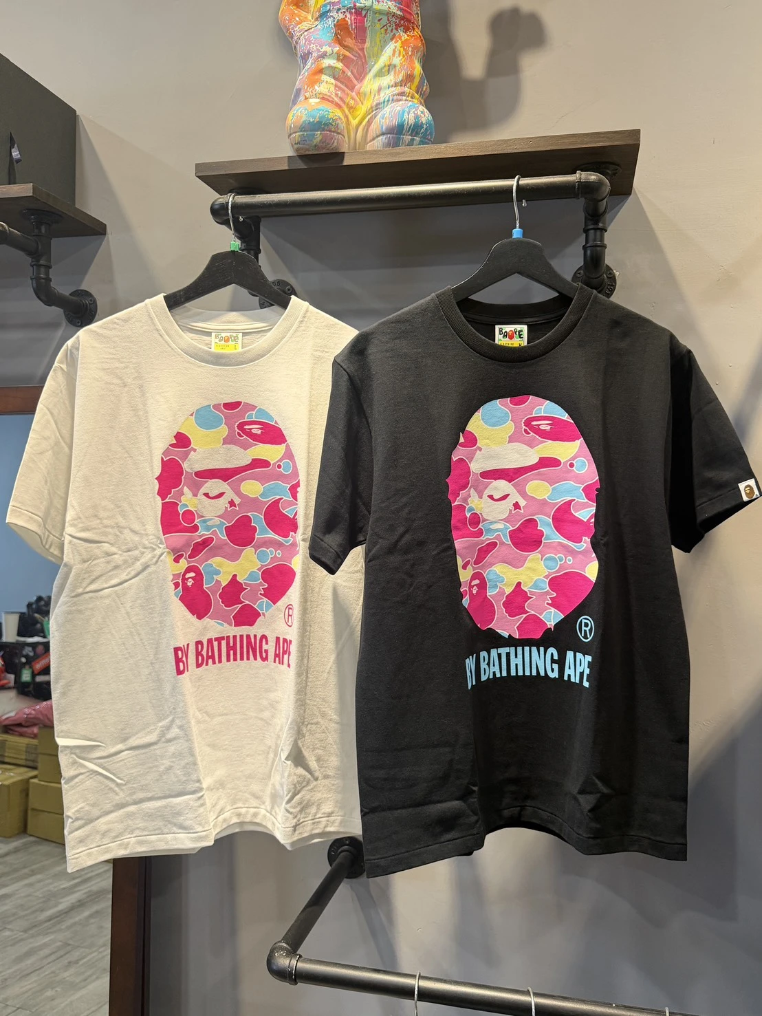 BAPE CAMO系列 迷彩粉大猿人頭印花短袖 (四色可選)
