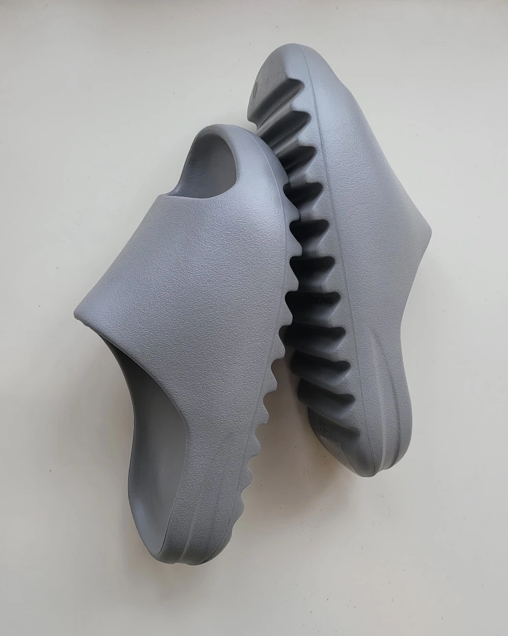 YEEZY SLIDE YS-01 椰子 拖鞋 踩屎感 灰色