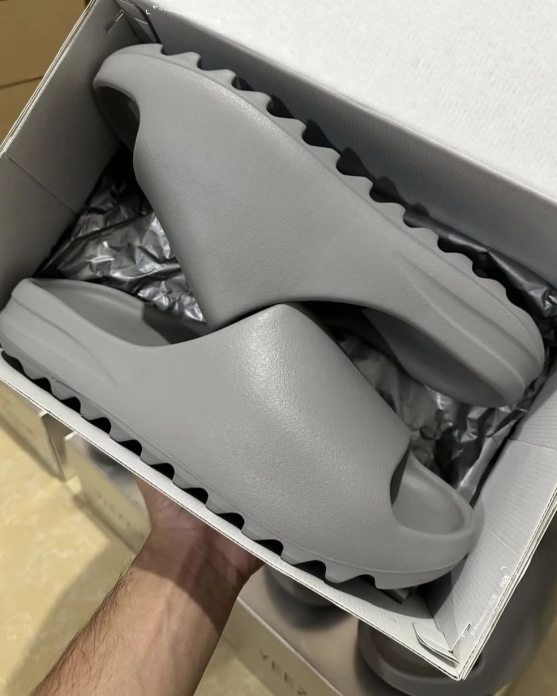 YEEZY SLIDE YS-01 椰子 拖鞋 踩屎感 灰色