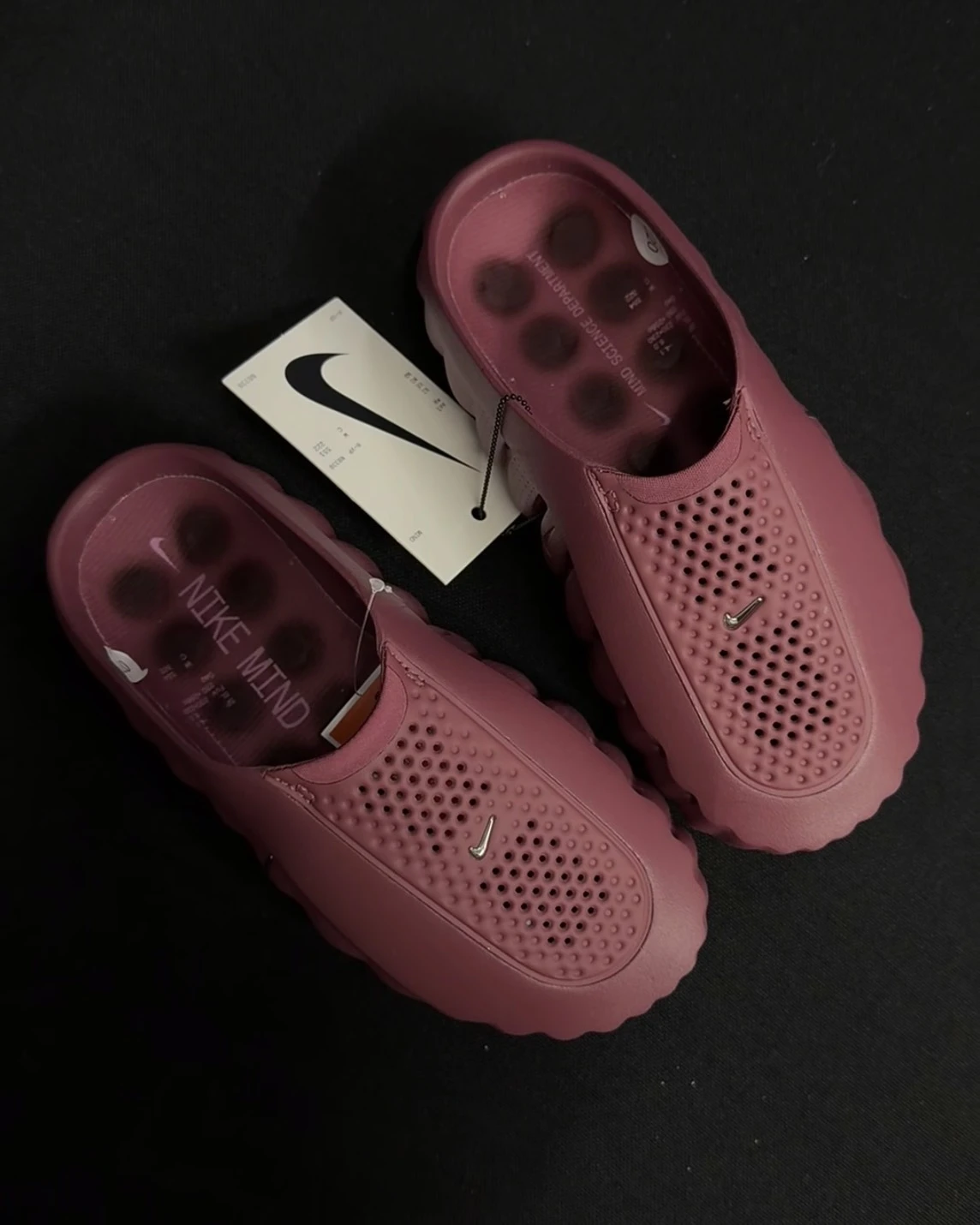 NIKE MIND 001 穆勒鞋 賽前鞋 黑科技 胭脂紅 女款(HQ4309-601)