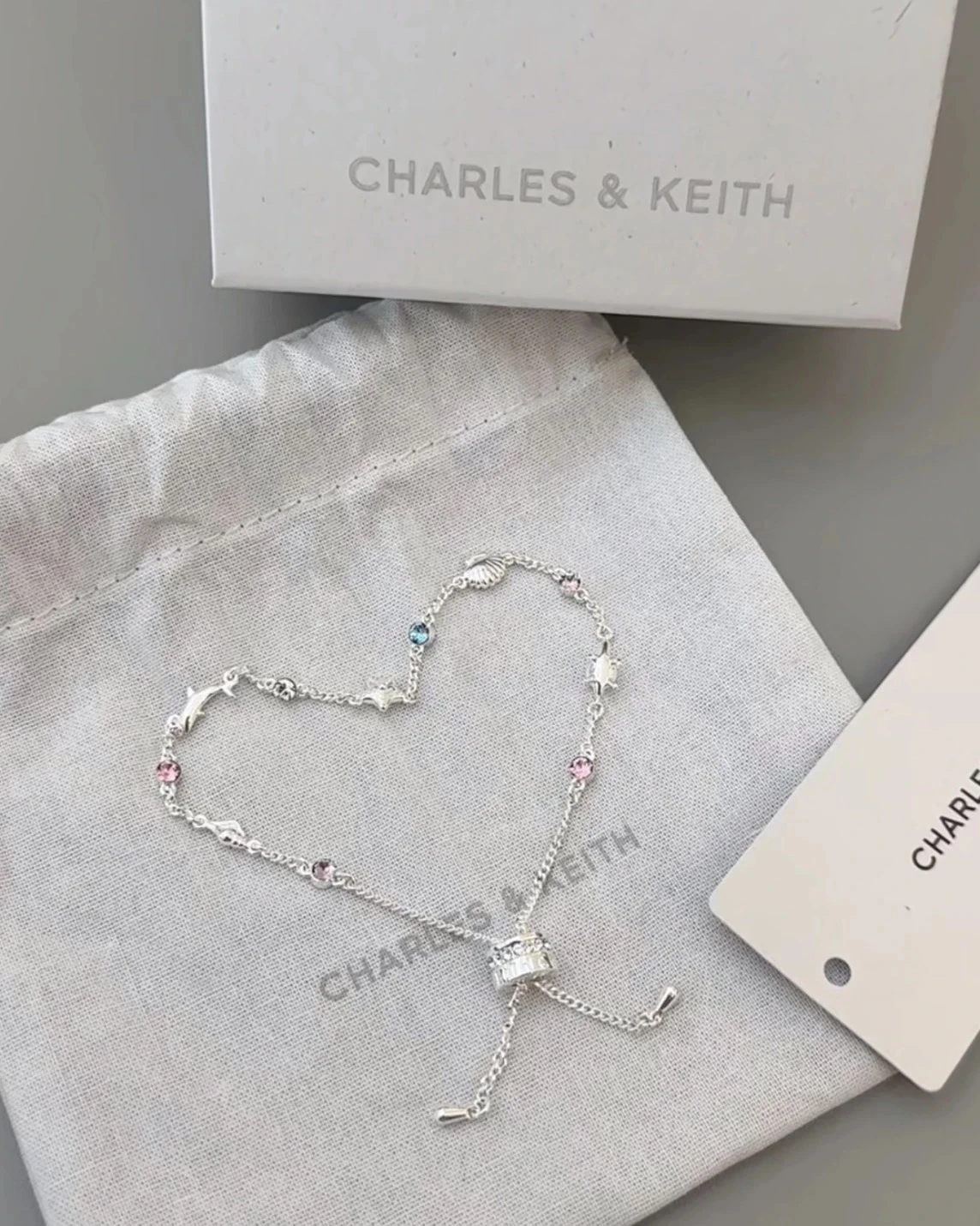 CHARLES & KEITH 小CK 蔚藍密境系列 水晶手鍊 可調節