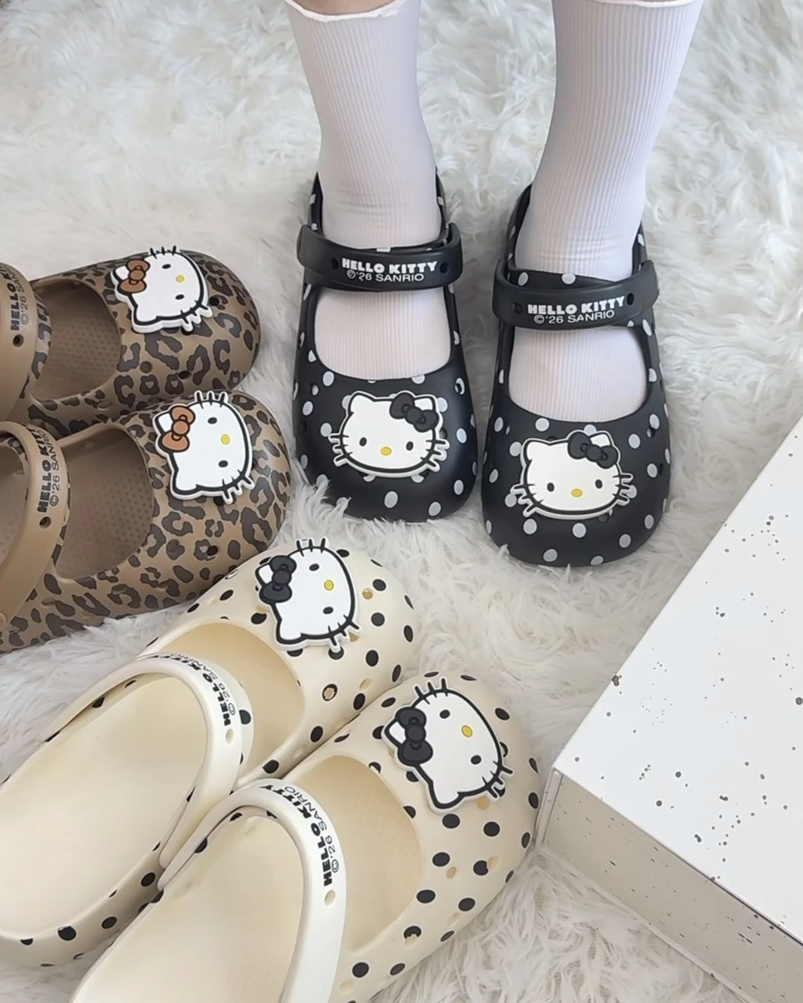 <正版授權>三麗鷗 Sanrio x Hello Kitty  波點瑪麗珍 涼鞋 拖鞋 (三款可選)