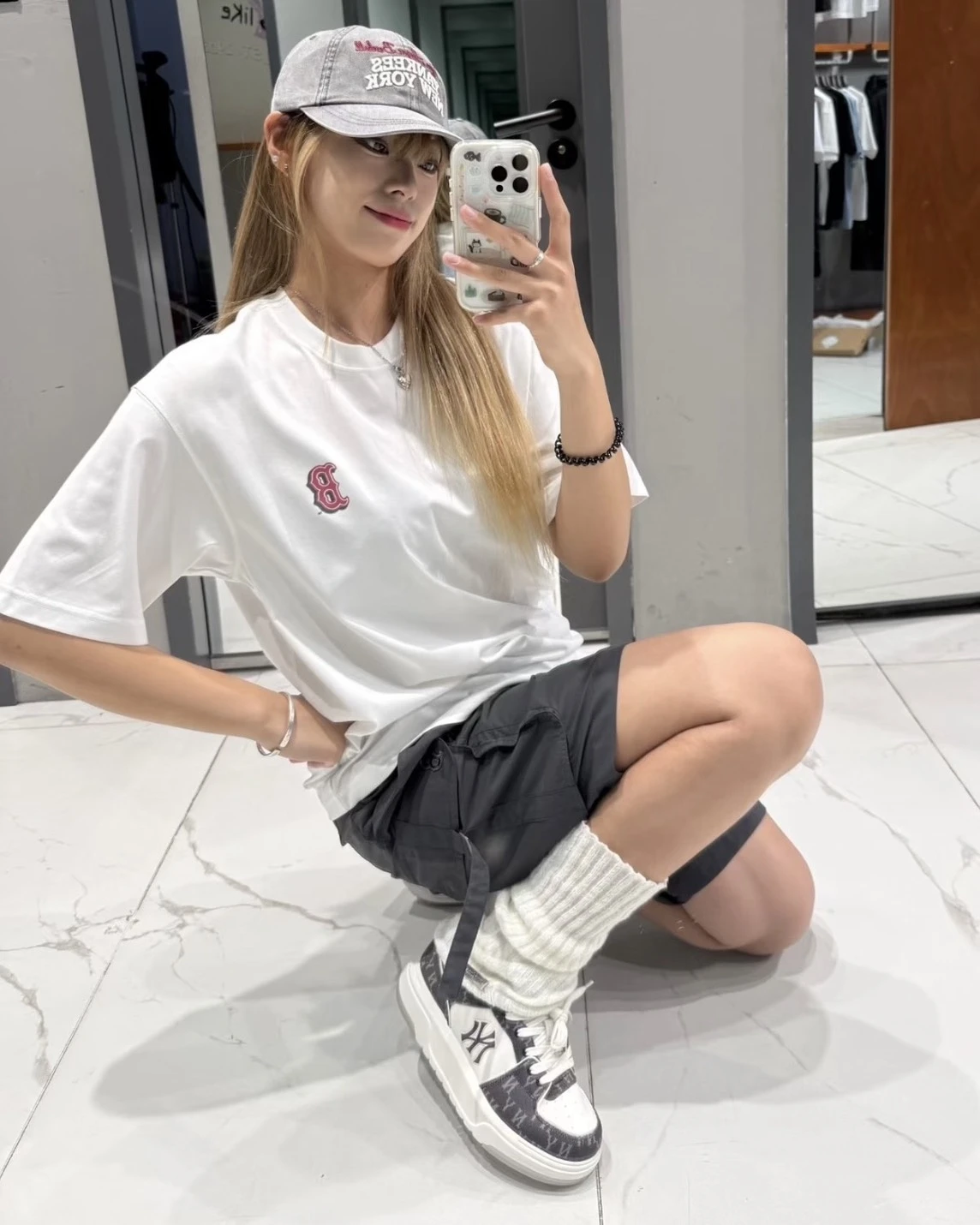 MLB Monogram Chunky Liner系列 洋基隊 黑白 老爹鞋 學長鞋(3ASXM016N-50BKS)