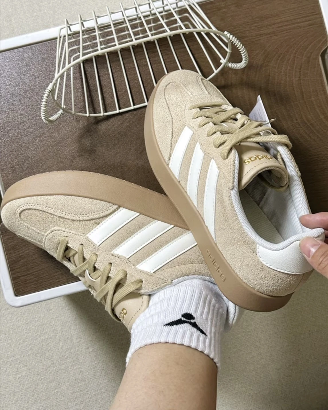 ADIDAS BARREDA 奶茶 焦糖底 麂皮 德訓鞋(KH7000)
