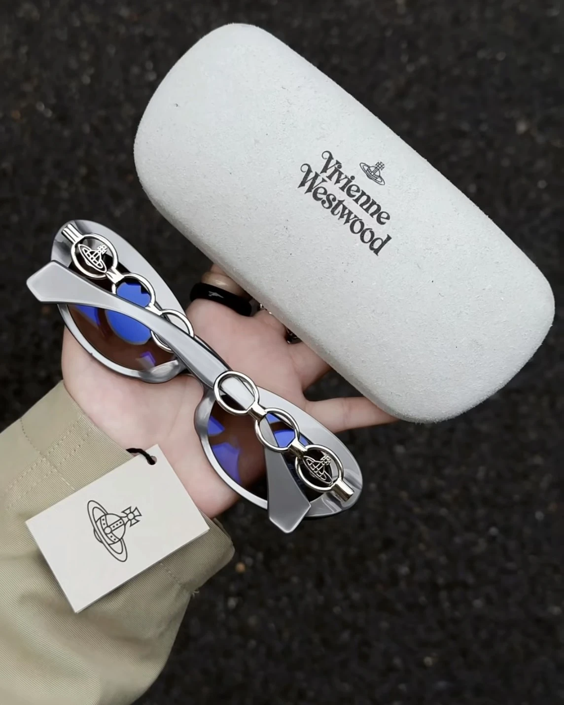 VIVIENNE WESTWOOD 西太后 橢圓形 土星 太陽眼鏡　