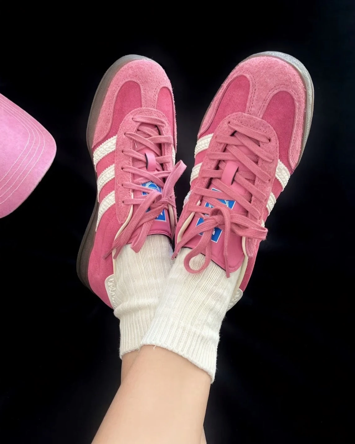 <熊抱哥來了!?> ADIDAS ORIGINALS GAZELLE INDOOR 草莓熊 樹莓粉 (IF1809)