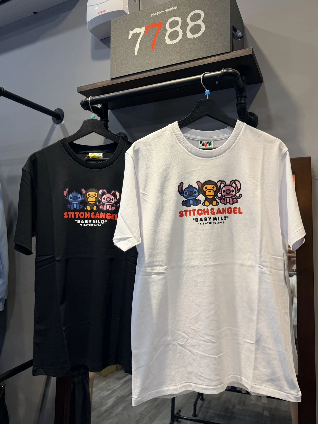 bape x disney 史迪奇 安琪史迪奇小猴 短袖 (兩款可選)