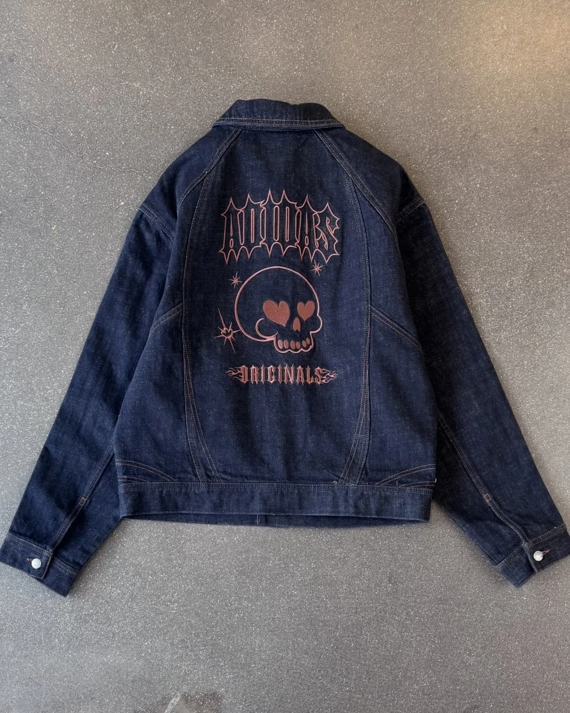 Adidas Originals DENIM 粉紅骷髏牛仔外套 (KT6338)