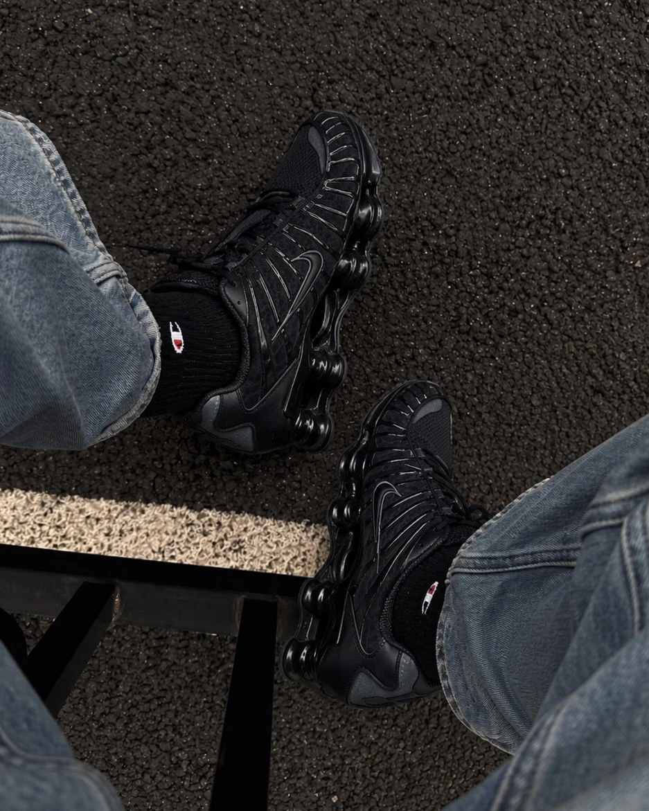 Nike SHOX TL "Black Metallic Hematite" 黑魂 彈簧鞋 AIR氣墊(AR3566-002/AV3595-002)