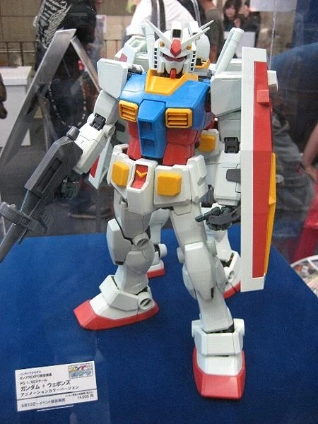 PG 1/60 RX-78-2 鋼彈 初鋼 +武器 套組