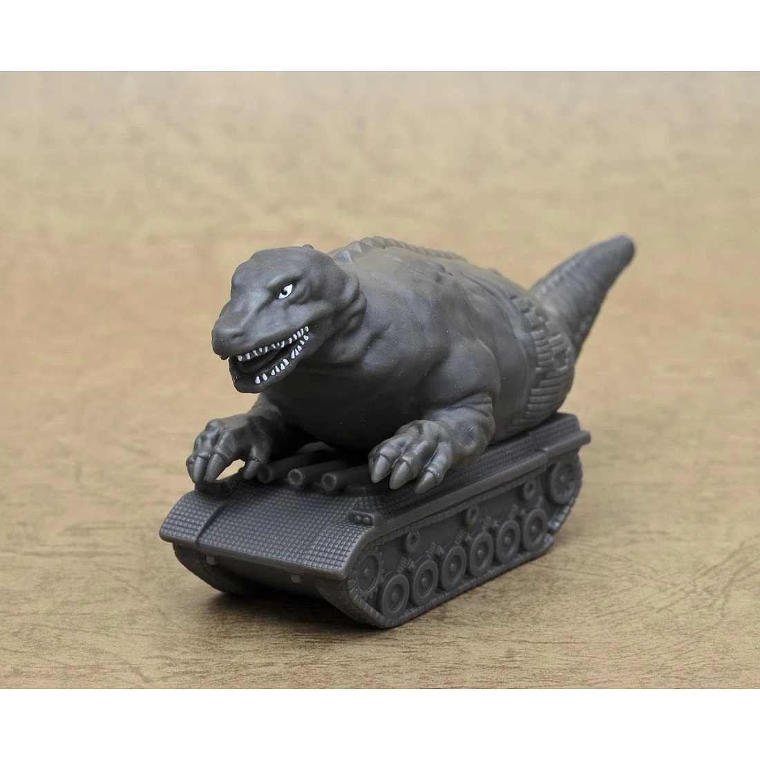 Bandai 超人力霸王 怪獸軟膠 恐龍坦克