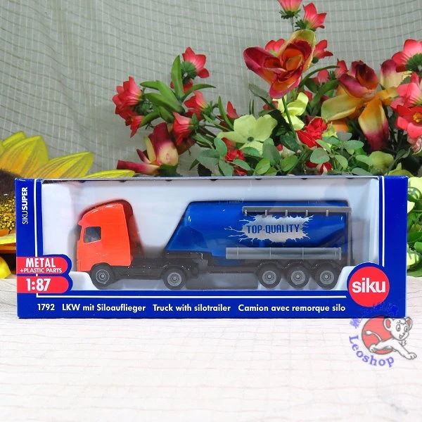 Siku 1792 穀物運輸車