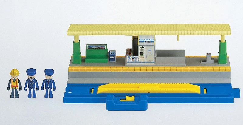 TakaraTomy Plarail 火車配件 J-28 車站(附3人偶)