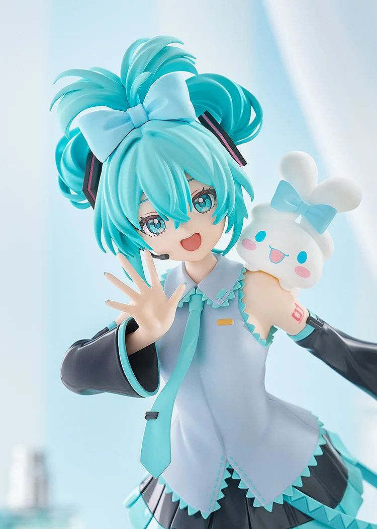 代理版 GSC POP UP PARADE 初音未來 大耳狗 喜拿 聯名 L size