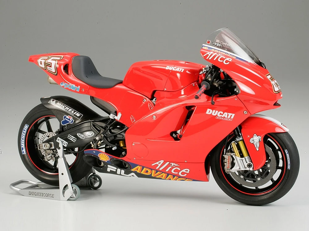TAMIYA 14101 1/12 Ducati Desmosedici