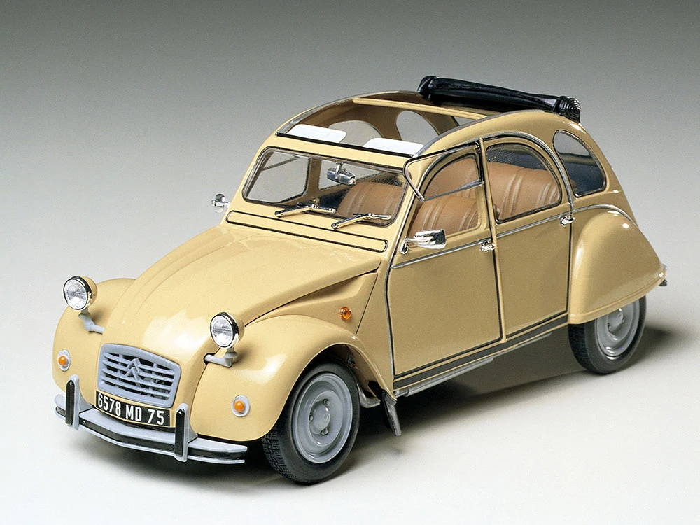 TAMIYA 25415 1/24 Citroen 2CV
