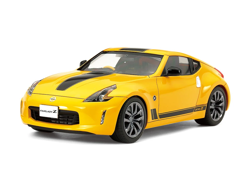 TAMIYA 24348 1/24 Nissan 370Z Heritage edition
