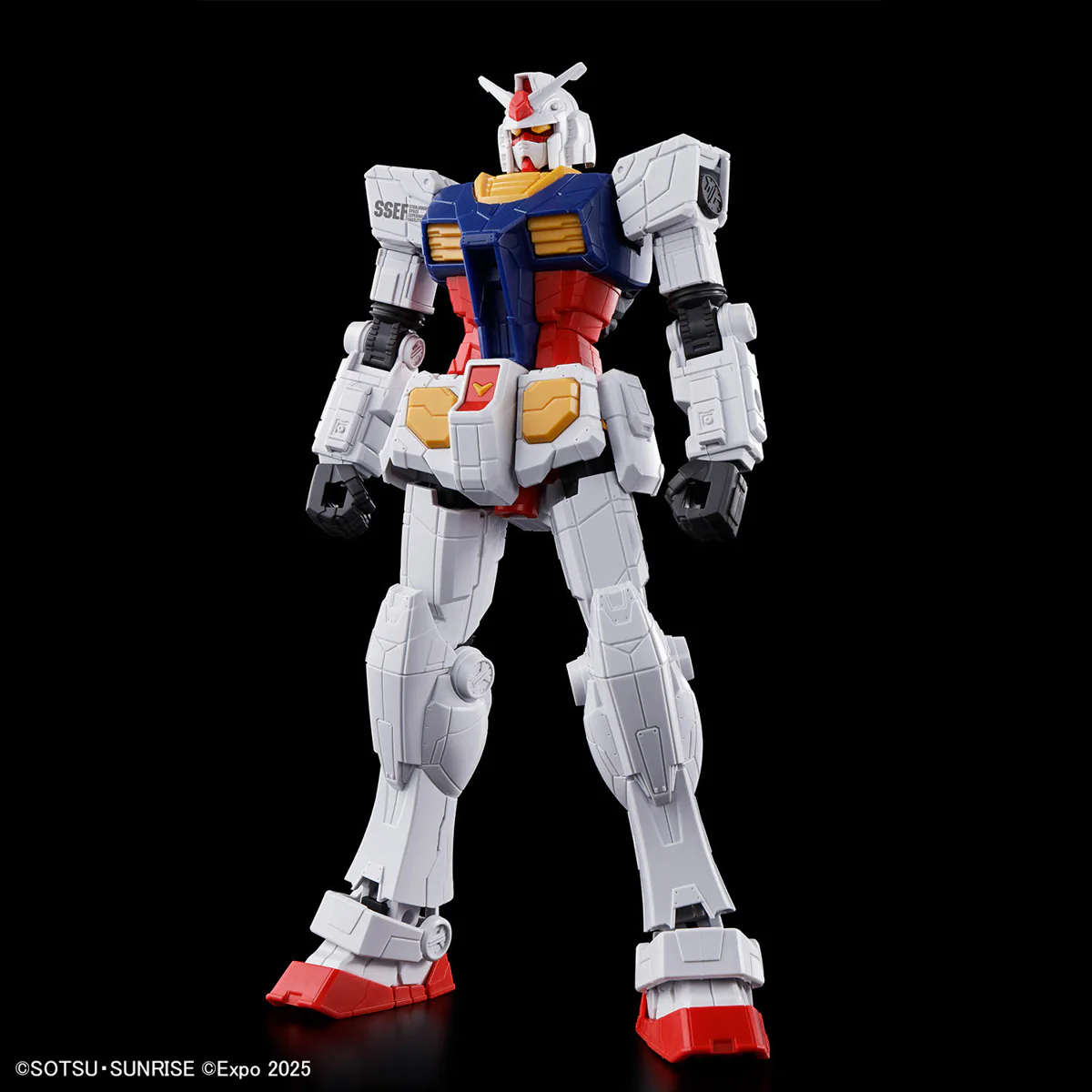ENTRY GRADE EG RX-78F00/E 鋼彈