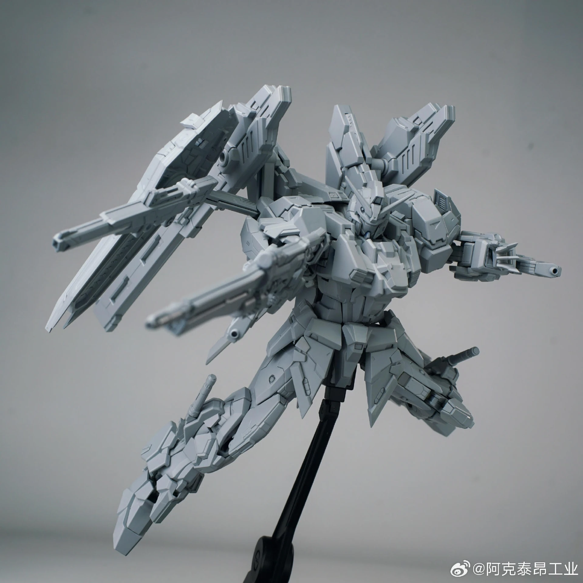 阿克泰昂工業 1/99.9 XCA-1022 雷雨 蔚藍決鬥