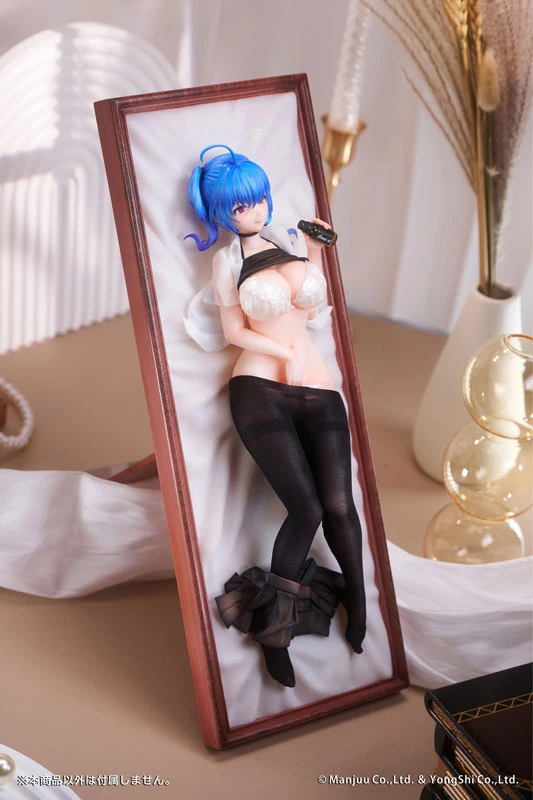 第一季預購 AmiAmi HASUKI 1/6 碧藍航線 聖路易斯 抱枕圖原畫 0915
