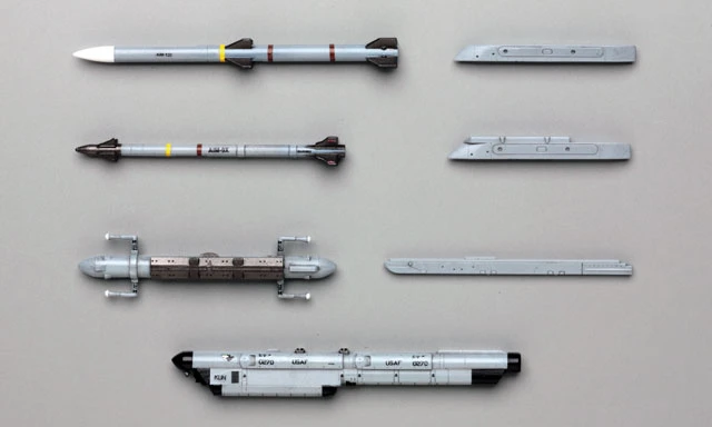 HASEGAWA 長谷川 X72-13 1/72 飛機武器第八部：美國空對空飛彈與乾擾吊艙