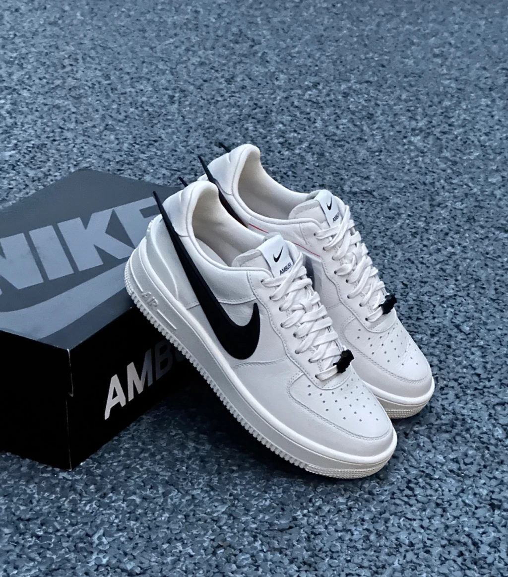 Ambush x Nike Air Force 1 白黑 白底黑勾 ( DV3464-002 )