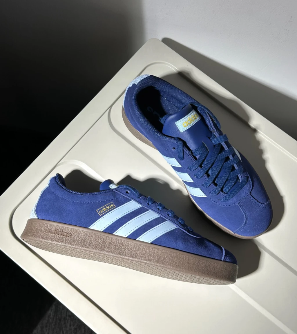 Adidas Court 海軍藍 （ JR8308 )