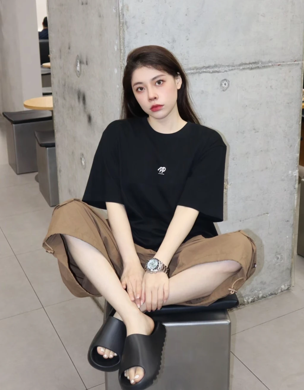 Yeezy Slide Onyx 瑪瑙黑 黑魂 （ HQ6448 )