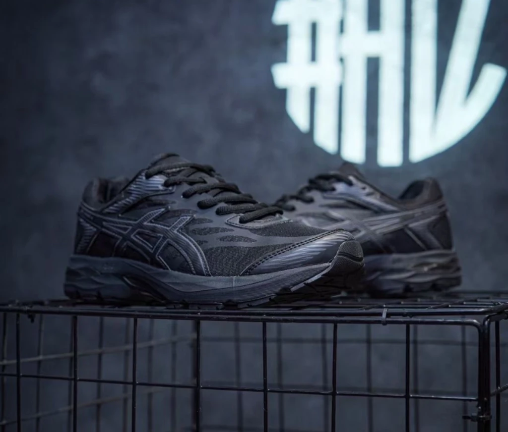 ASICS Gel - Flux 4 黑魂 黑武士 （ 1011A614-009 ）