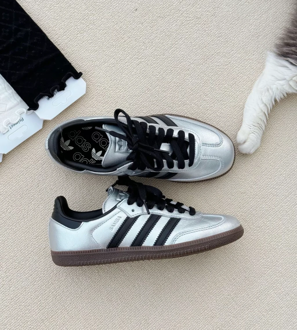 Adidas Samba OG Silver Black 液態銀 銀黑 （ JI4218 )
