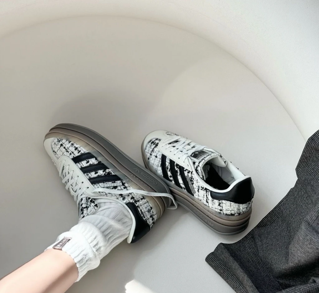 Adidas Originals Gazelle Bold  白 小香風 （JP5673 ）