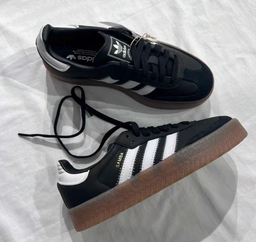 adidas gazelle silver green womens Adidas Originals Samba OG - Black
