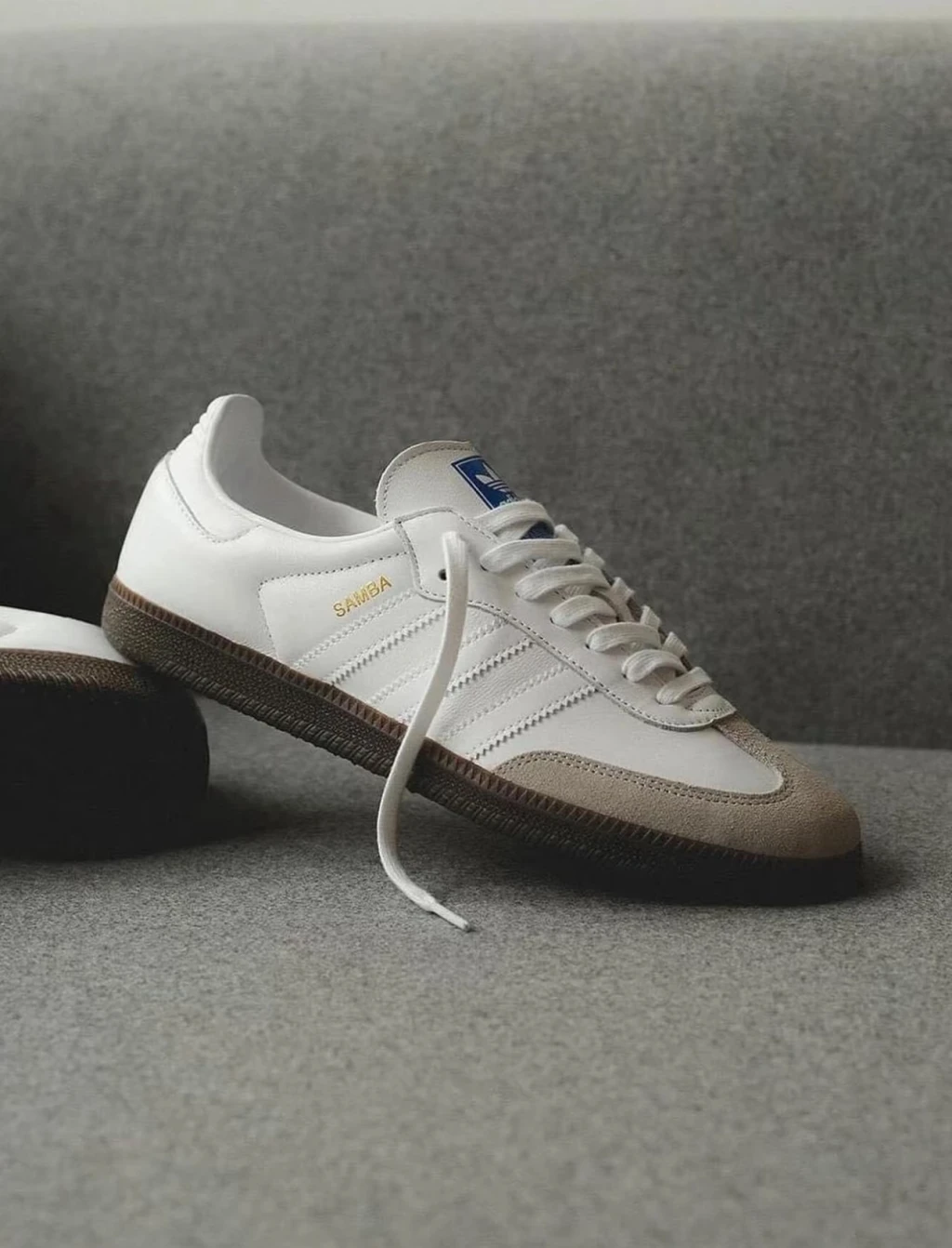 Adidas Originals Samba 森巴 全白 藍標 焦糖底 IE3439