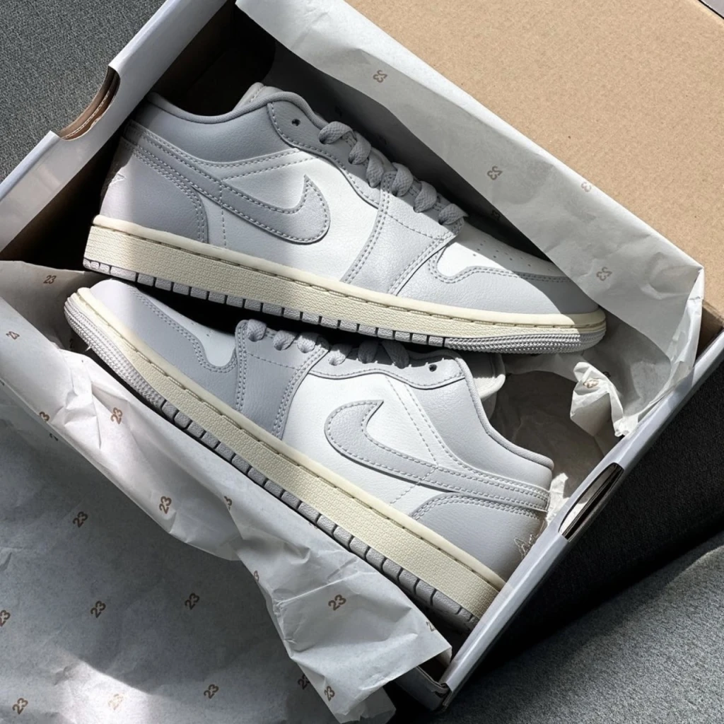 Nike Air Jordan 1 Neutral Grey 灰白奶油底 Dc0774-103
