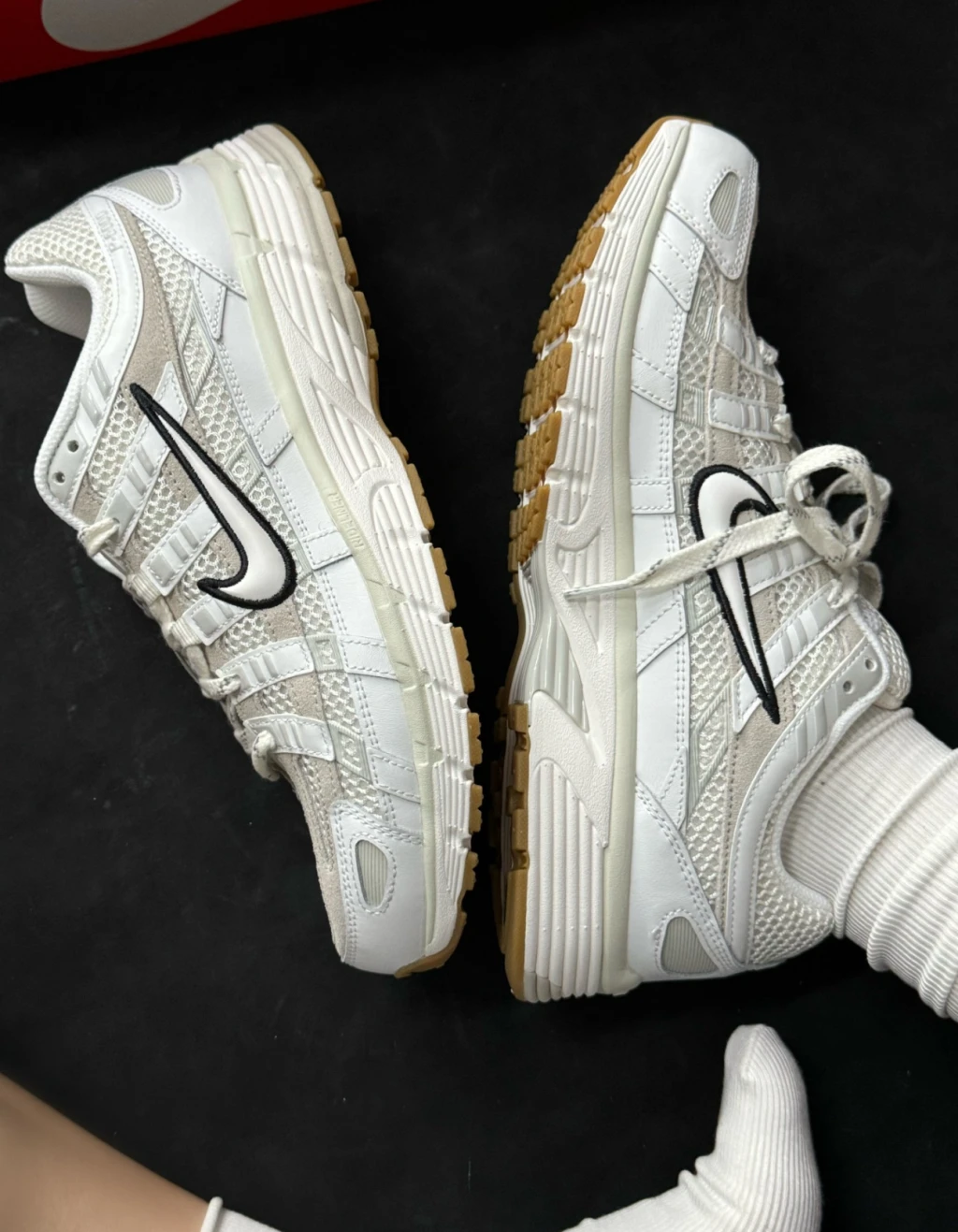Nike P-6000 米白 HF4898-121