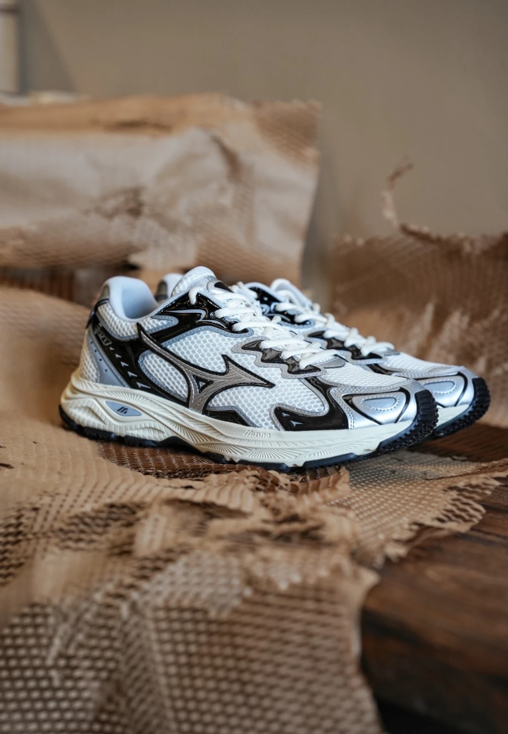 Oarism x Mizuno Pacer S 米杏黑