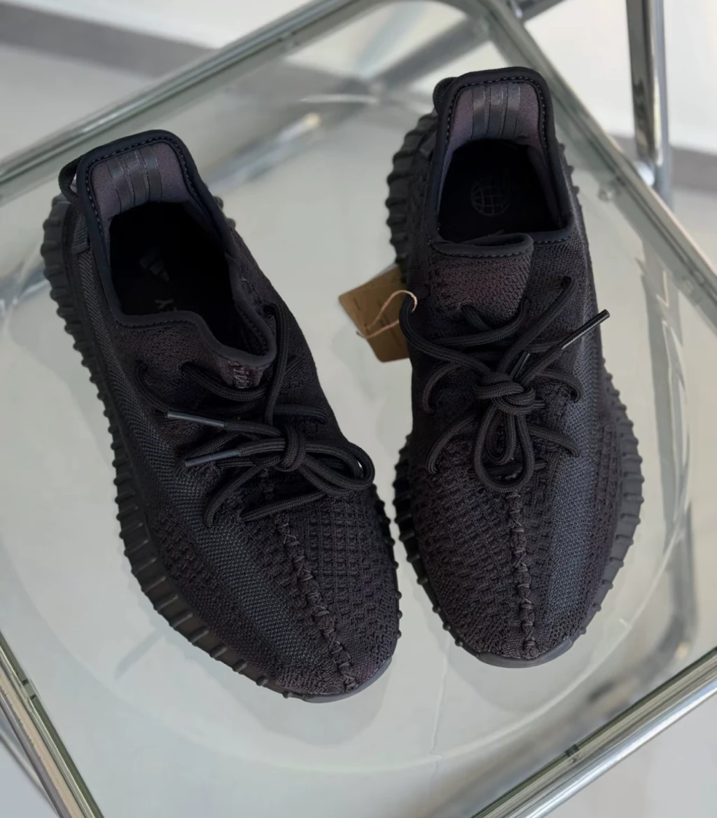 Yeezy originals Boost 350 V2 黑武士 瑪瑙黑 HQ4540