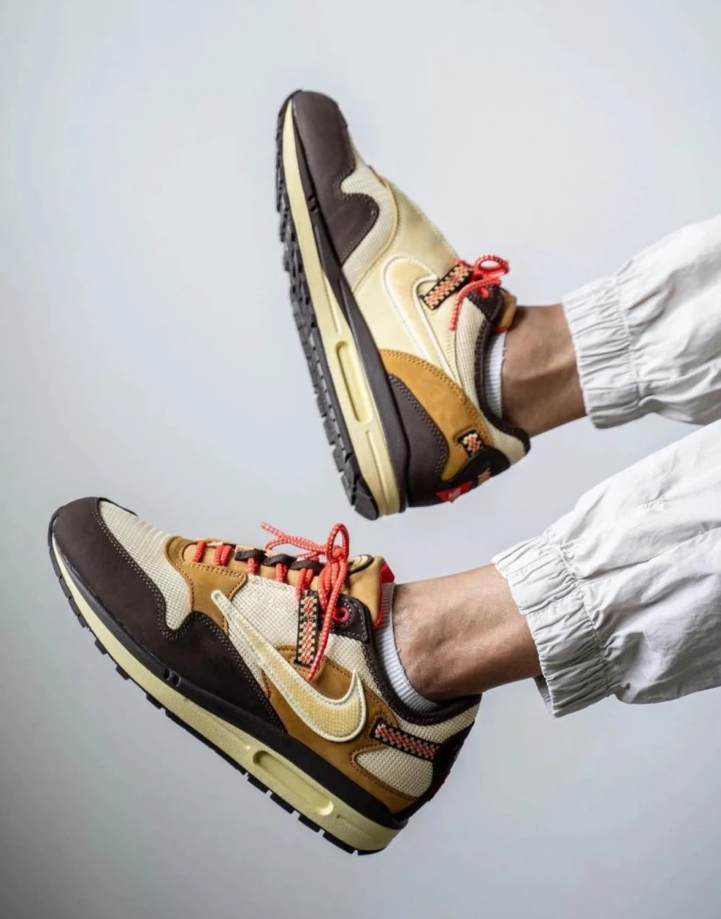Travis Scott x Nike Air Max 1 Baroque Brown 巴洛克棕DO9392-200