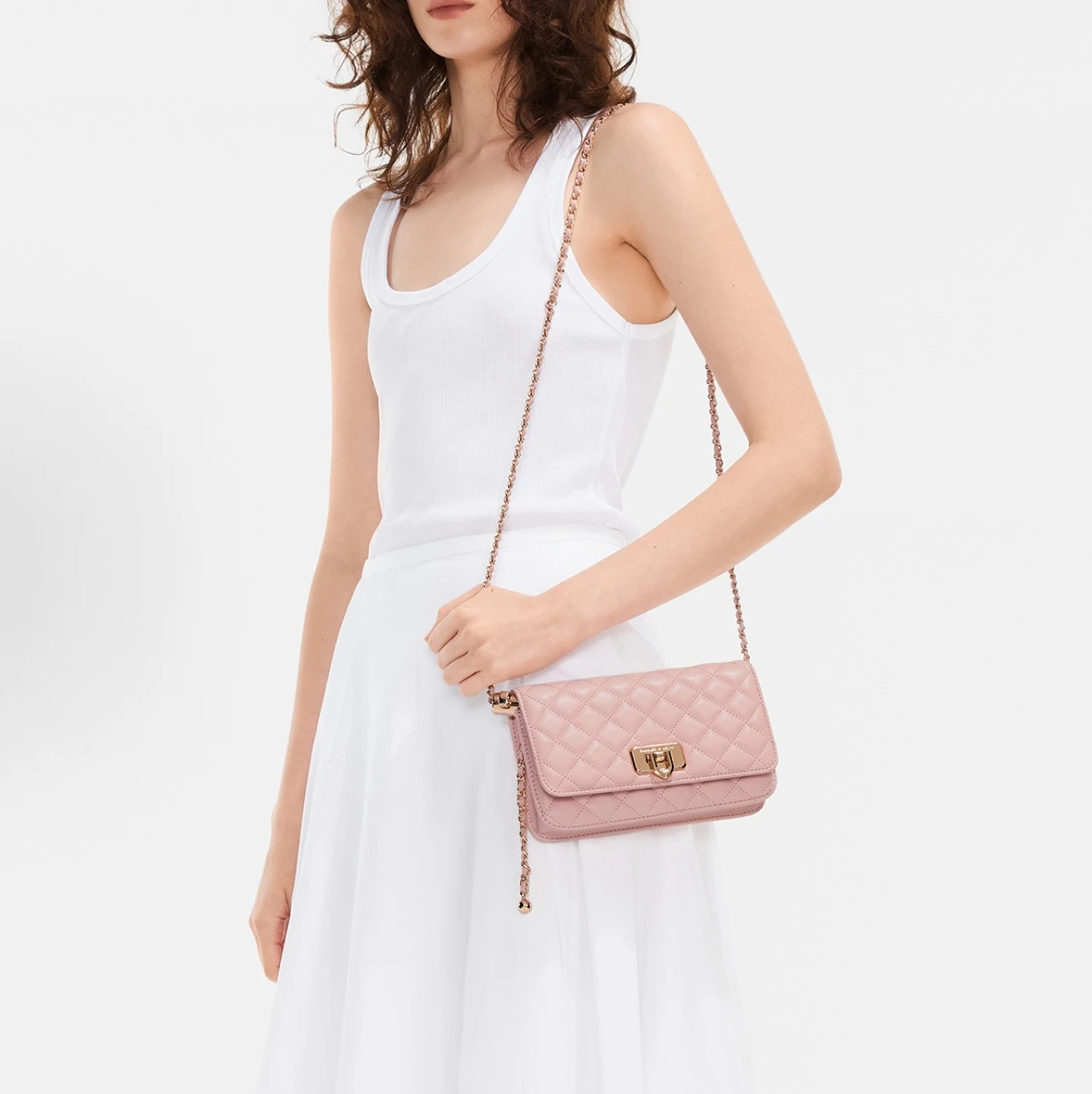 CHARLES&KEITH 小ck  菱格鏈條百搭 小方包單肩包 海鹽藍/黑色/粉紅色/奶白色