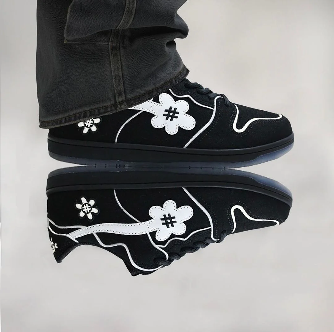 【日本限定】Water The Plant 小花鞋 黑武士白花