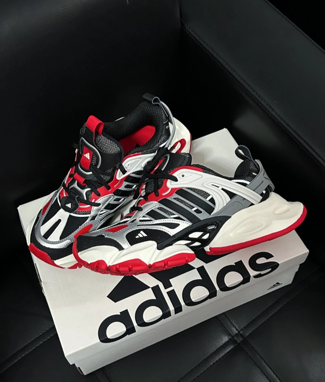ADIDAS XLG RUNNER DELUXE 黑紅 IH0615